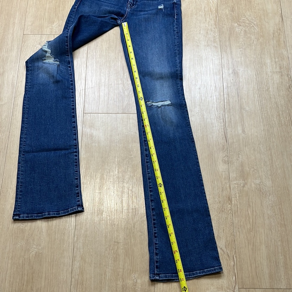 Mother The Insider Flare Distressed Jeans
In Weekend Warrior, SIZE 26 1265 - Picture 11 of 12